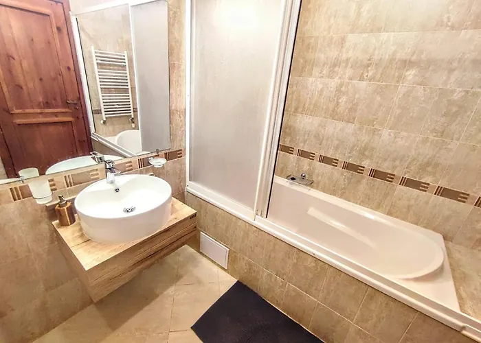 Large 1bd In 4star * 班斯科